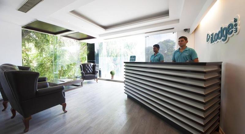 The Madison Hotell New Delhi Exteriör bild