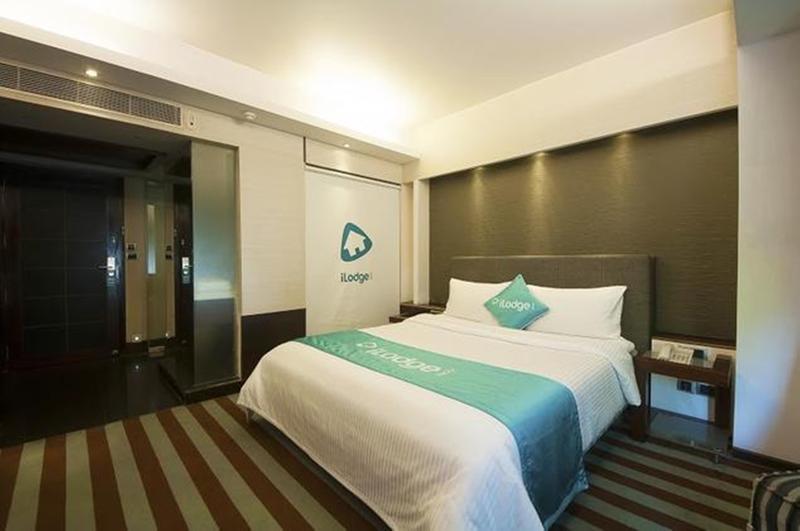 The Madison Hotell New Delhi Exteriör bild