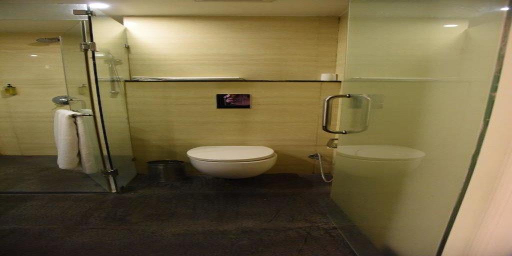 The Madison Hotell New Delhi Exteriör bild