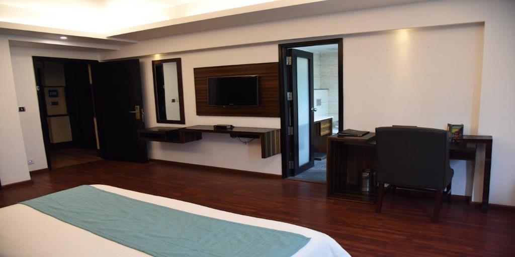 The Madison Hotell New Delhi Exteriör bild