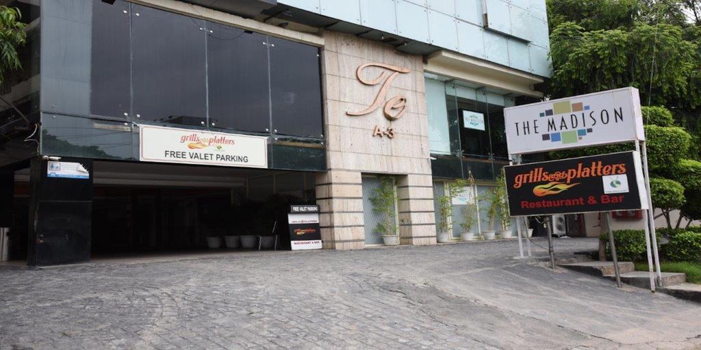 The Madison Hotell New Delhi Exteriör bild