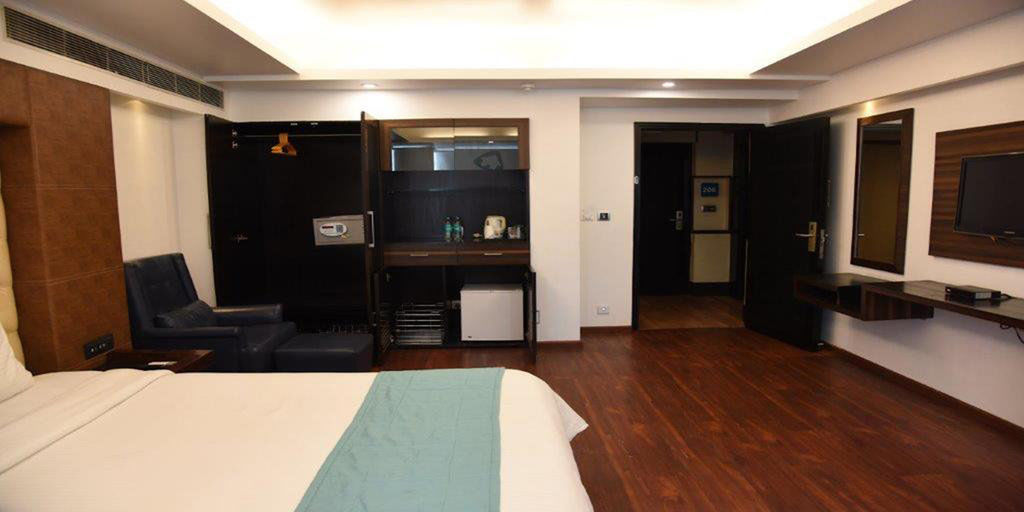 The Madison Hotell New Delhi Exteriör bild