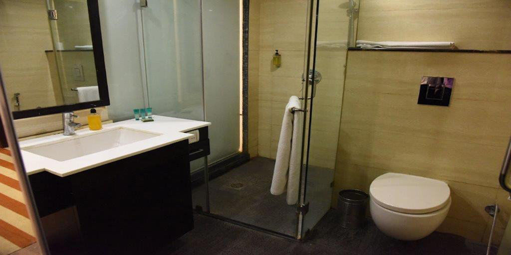 The Madison Hotell New Delhi Exteriör bild